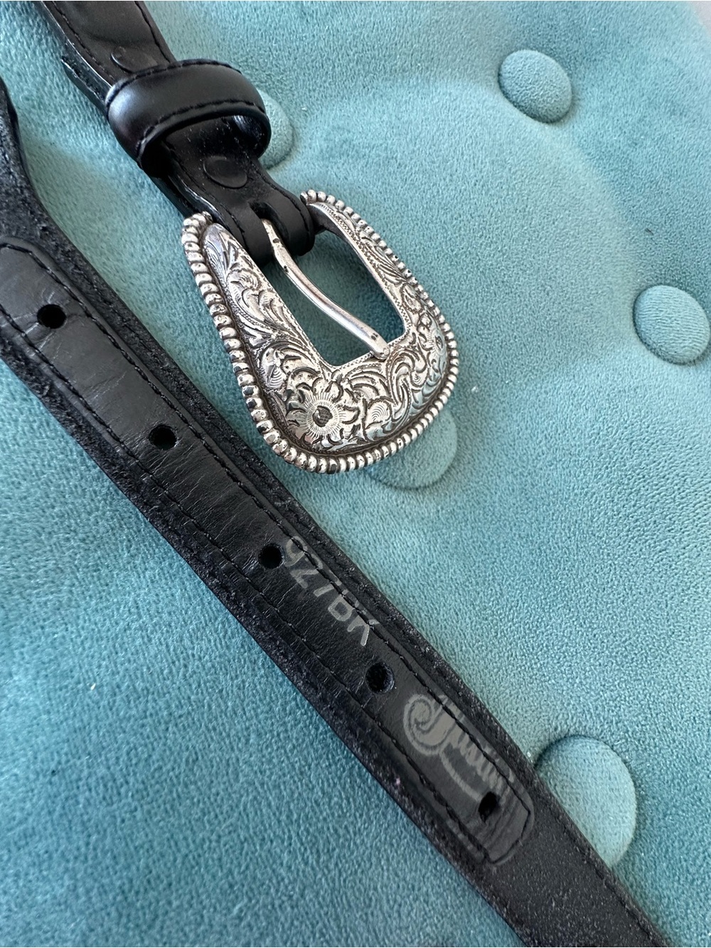 Justin Boots Black Western Leather Belt with Engraved Silver Buckle - Picture 4 of 9
